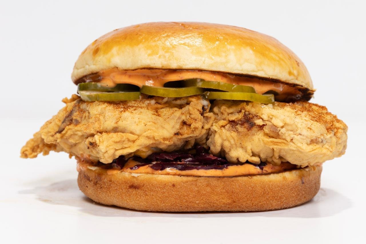 Chicken Winner Burger 🌶️